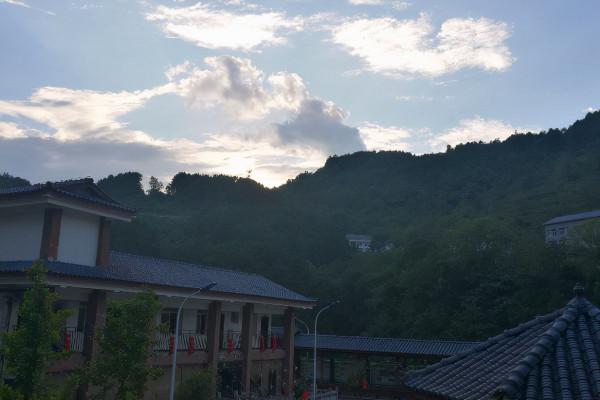 四川藏了個人間秘境，被贊“溶洞王國”，遊客們都“慕名而來”