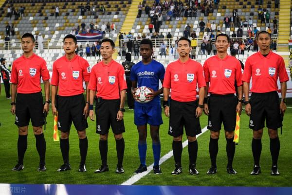 傅明馬寧繼續留守西亞:參與12強賽+亞冠執法,11月中下旬回國 傅明馬寧繼續留守西亞:參與12強賽+亞冠執法,11月中下旬回國