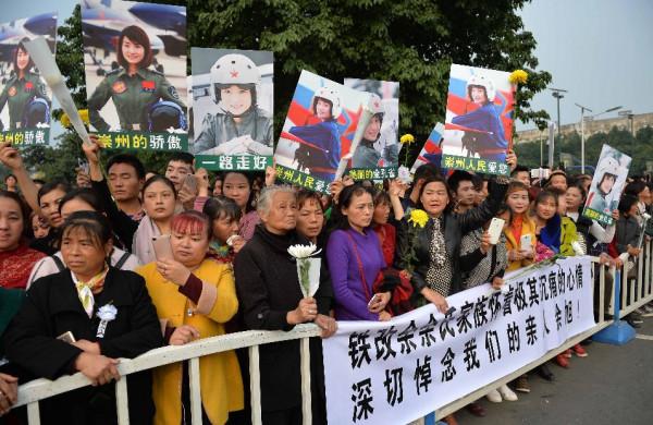 30歲犧牲的烈士餘旭，全國首批戰鬥機女飛行員，首位殲10女飛行員