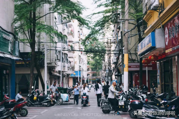 9分神片迴歸!中國人有多會吃海鮮?第一集就讓人邊流口水邊流淚 9分神片迴歸!中國人有多會吃海鮮?第一集就讓人邊流口水邊流淚