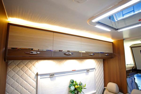 48V能源供給/初代網紅平頭卡車 法美瑞海角7號全系房車震撼亮相 48V能源供給/初代網紅平頭卡車 法美瑞海角7號全系房車震撼亮相