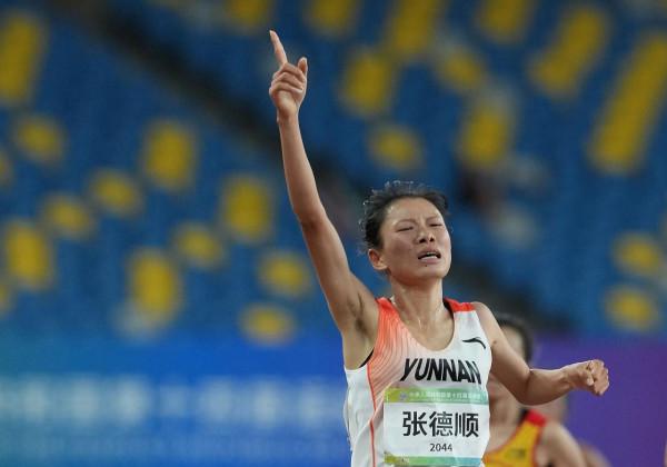 田徑——女子10000米決賽賽況 田徑——女子10000米決賽賽況