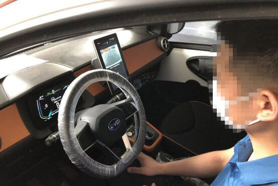 比亞迪e1常規保養操作流程，真心的方便而且便宜！
