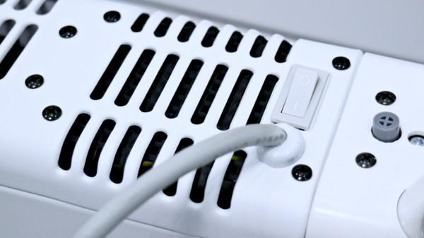 冬季取暖黑科技：飛利浦石墨烯踢腳線取暖器