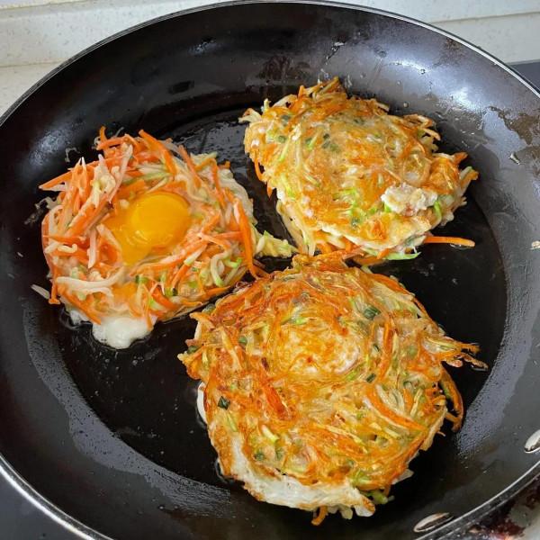 小吃糕點-蔬菜雞蛋餅 小吃糕點-蔬菜雞蛋餅