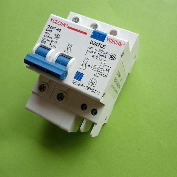 家庭裝修做配電箱裡，空氣開關和漏保不能同時裝，這是真的嗎？