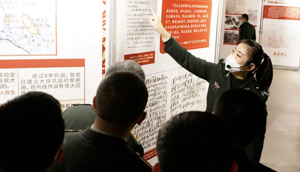 &OpenCurlyDoubleQuote;常勝將軍&mdash;&mdash;粟裕戰役指揮藝術展&rdquo;走進第71集團軍