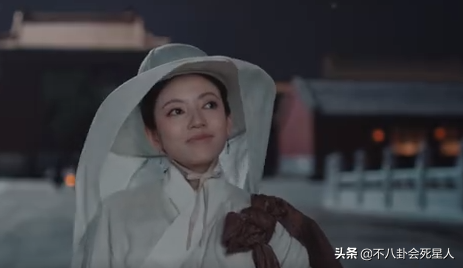 於正新劇裡的8位女星，從古典女神到最美小花，造型全栽了