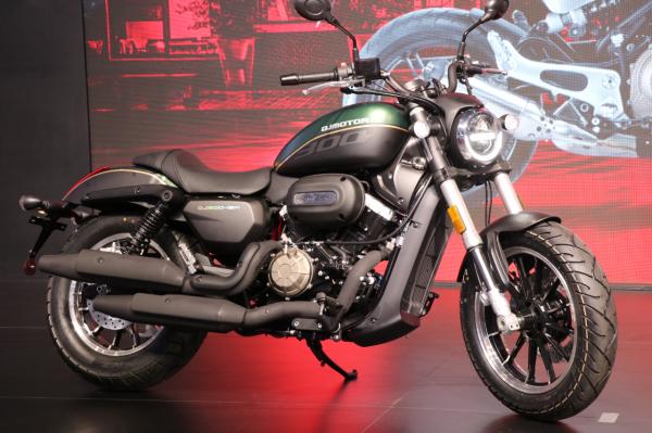 錢江釋出“低價版”幼獅500,排量提升重量減小,依舊祖傳後搖臂 錢江釋出“低價版”幼獅500,排量提升重量減小,依舊祖傳後搖臂