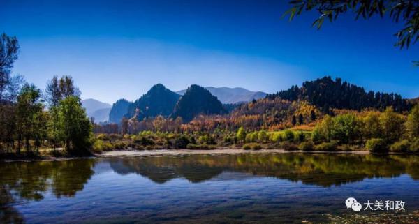 秋韻•和政松鳴巖 一幅大寫意的水彩畫