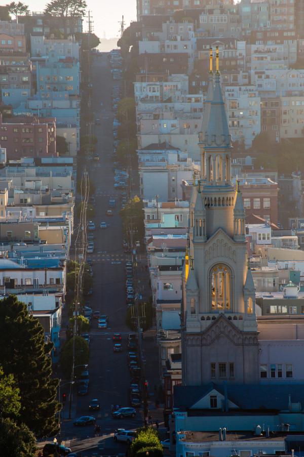 6座山山山山山山城，藏著最立體的世界