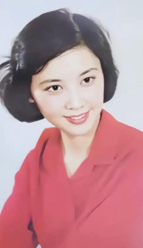 朱琳：八十年代中國觀眾心目中最美的夢中情人