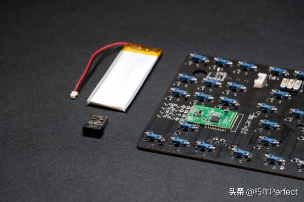 利奧博德FC750R鍵盤 - G613主控Lightspeed無線雙模改造分享 利奧博德FC750R鍵盤 - G613主控Lightspeed無線雙模改造分享