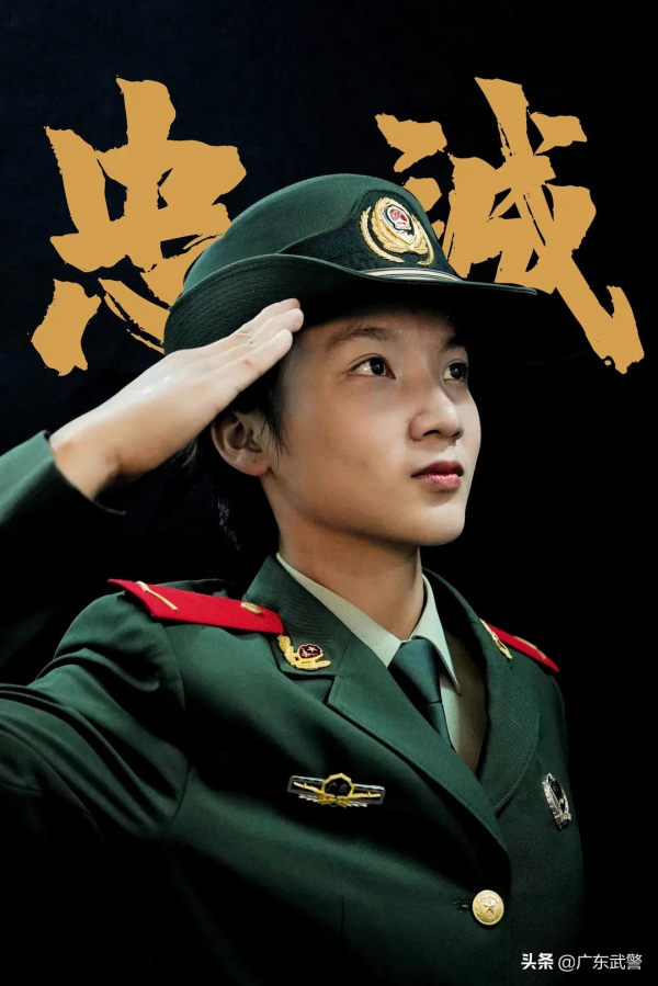 又颯又美！你們想看的新訓女兵海報，來啦！