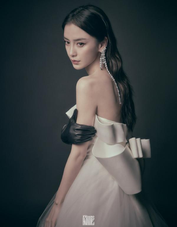 Angelababy復古油畫大片 狀態超好 Angelababy復古油畫大片 狀態超好