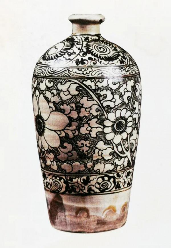 紀年銘文-明磁州窯褐地劃“永樂貳拾壹年”花卉紋梅瓶影象研析