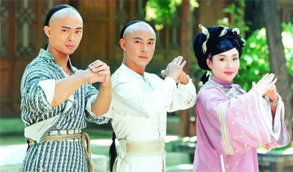 香港影壇8對姐妹花：梅豔芳姐妹倆已去世，陳秀雯陳加玲淡出銀幕