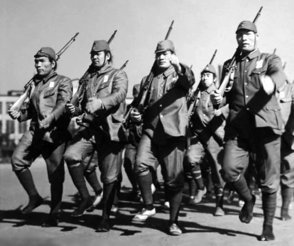 二戰日本兵為何打得準、敢拼刺刀？