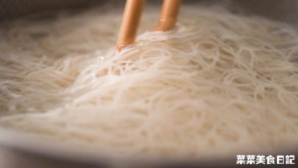 北方人的鄉愁菜,搭上南方人的心頭好,外酥裡嫩,香到飛起 北方人的鄉愁菜,搭上南方人的心頭好,外酥裡嫩,香到飛起