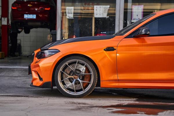 寶馬M2C改裝CMST透明碳纖維機蓋