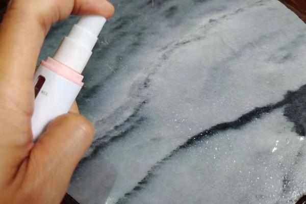 帶口罩，我還帶上小選e淨除菌噴霧器