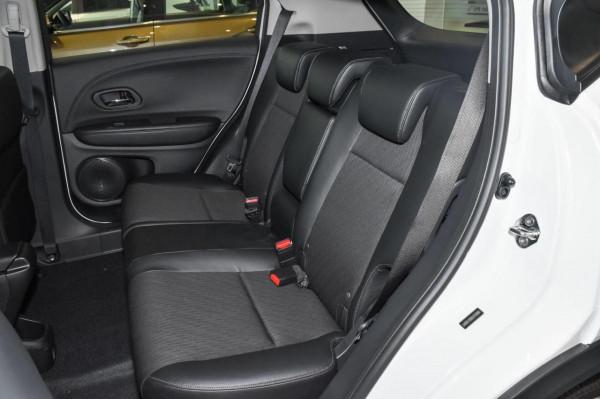 15萬元預算買本田繽智,價效比高嗎?哪款車型更值得選? 15萬元預算買本田繽智,價效比高嗎?哪款車型更值得選?