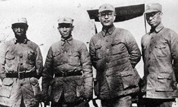 日軍追趕我軍到河邊，羅榮桓不同意拆掉獨木橋，反而順利甩掉敵軍