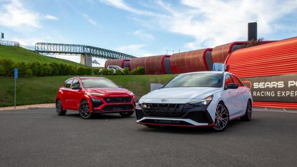 伊蘭特N即將入華，另一款海外昂希諾N值得等嗎？海外試駕KONA N