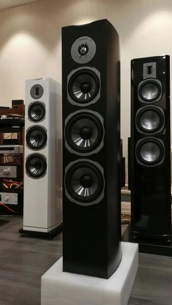 德寶登頂 ASCENT LE 系列，讓音樂栩栩如生