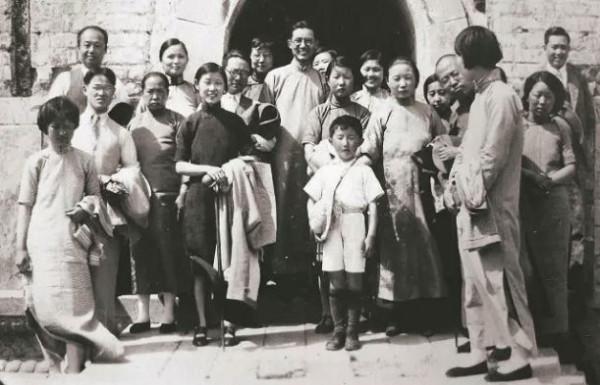 1921-2021,百年中國最難忘的一百個瞬間 1921-2021,百年中國最難忘的一百個瞬間