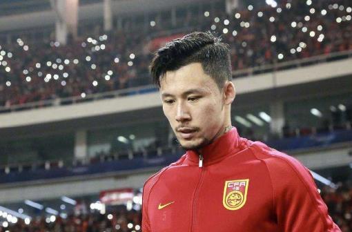 國足功勳隊長成上港補強熱門,表現可圈可點,未來將挑大樑 國足功勳隊長成上港補強熱門,表現可圈可點,未來將挑大樑