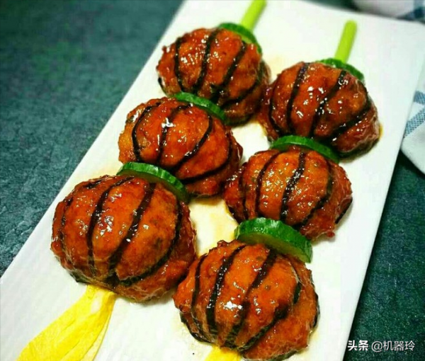 年夜飯15道硬菜，用料製作簡單，寓意虎年萬事如意，美味又好吃