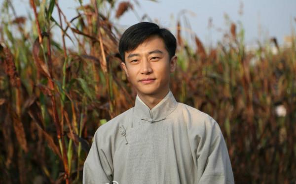 6個“捧不紅”的男星，黃軒演遍男主都不火，向佐15部戲沒混臉熟