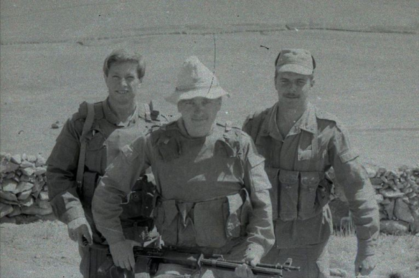 中國81式胸掛，雖然效能並不出色設計保守，但卻終能成為一代經典