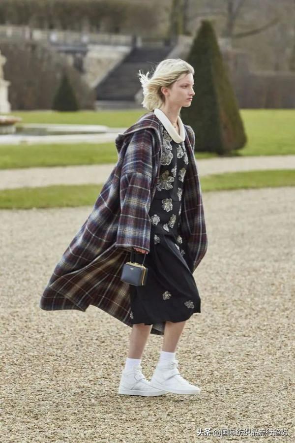 2021/22秋冬流行趨勢中,這些關鍵點不能錯過 2021/22秋冬流行趨勢中,這些關鍵點不能錯過