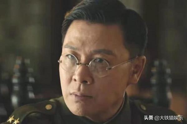 10大“海巖男郎”今昔顏值對比:有人中年成油王,有人改名又變臉 10大“海巖男郎”今昔顏值對比:有人中年成油王,有人改名又變臉