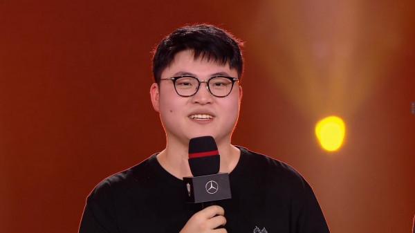 LPL七大“頂級強隊”陣容確定!三大頂配全華班,挑戰世界冠軍EDG LPL七大“頂級強隊”陣容確定!三大頂配全華班,挑戰世界冠軍EDG