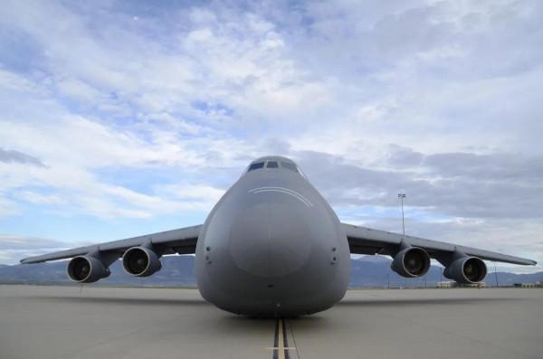 C-5“銀河”運輸機圖集（270圖）