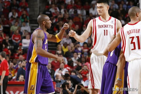 NBA歷史地位之爭：為何媒體更認可詹姆斯，球員教練更推崇科比？