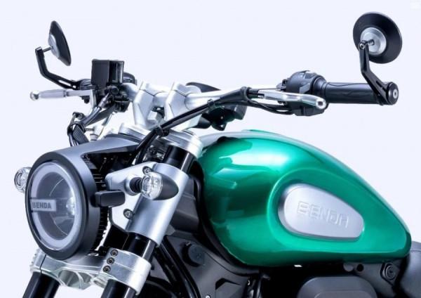 兩大熱門巡航車!CM300 VS 金吉拉,你選誰? 兩大熱門巡航車!CM300 VS 金吉拉,你選誰?