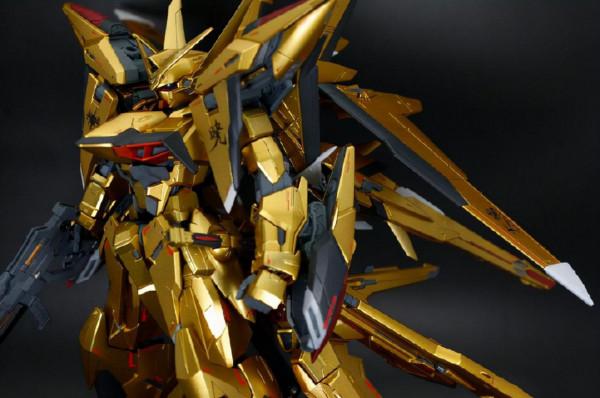 拂曉高達配色天蝕高達模型