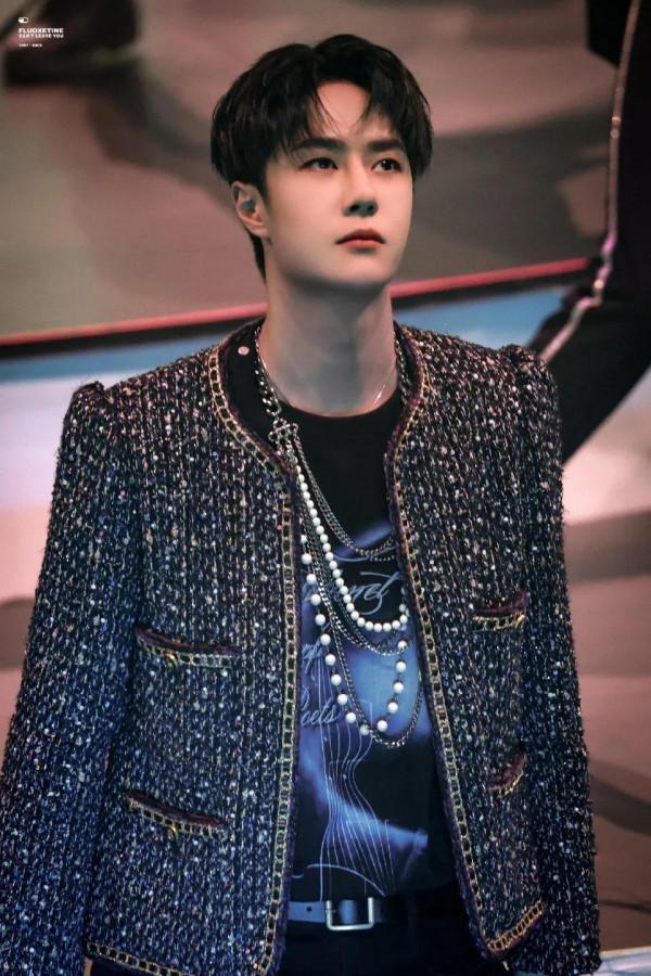 王一博《無感》現場版高畫質桌布