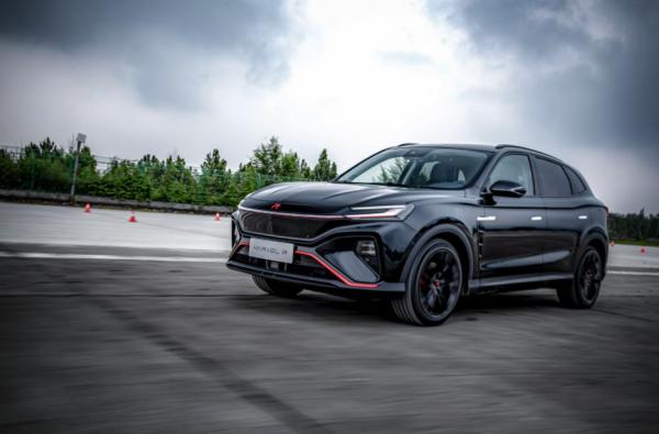 上汽R汽車MARVEL R自帶黑武士特效