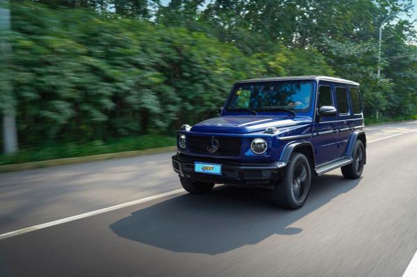 入門版“大G”排量減半，但威武依舊，賓士G350是否值得購買？