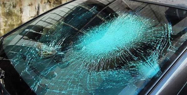 玻璃大王李賢義：15歲輟學打工白手起家，靠一塊玻璃年入百億