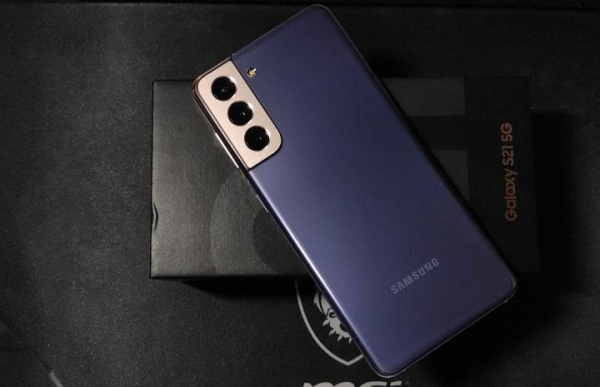 Galaxy S21梵夢紫體驗報告:實力不俗,更愛顏值 Galaxy S21梵夢紫體驗報告:實力不俗,更愛顏值