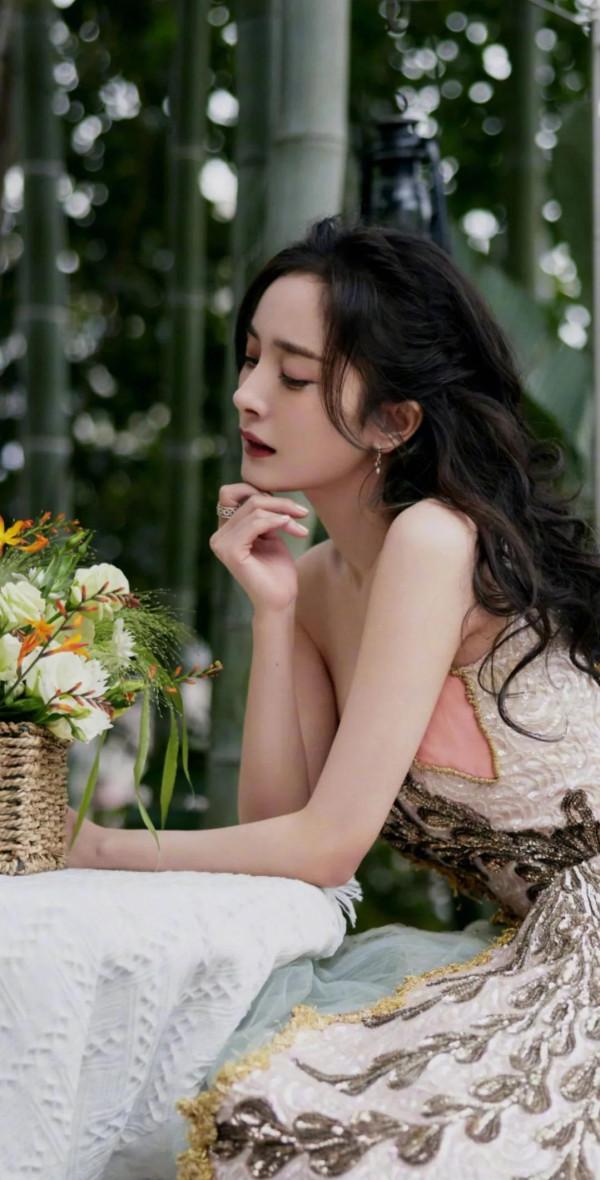 花仙子的媚惑，楊冪