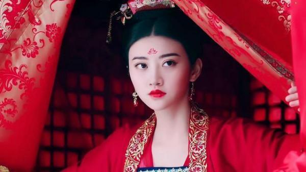 窮書生對對聯連過三關,征服女方一家人,成功抱得美人歸 窮書生對對聯連過三關,征服女方一家人,成功抱得美人歸