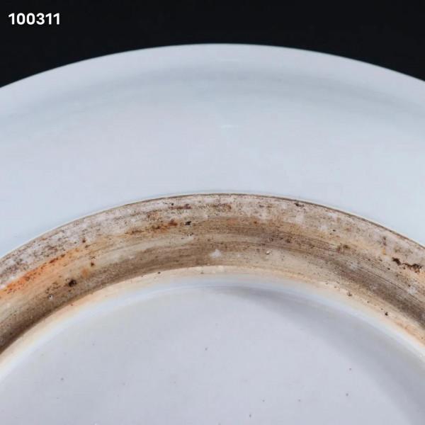 迴流 五彩祥龍戲珠紋賞盤規格：直徑28.3cm