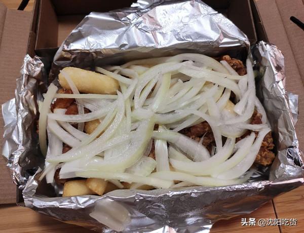 沒下雪，但也想吃炸雞炸年糕，外賣還能保持酥脆也是難得